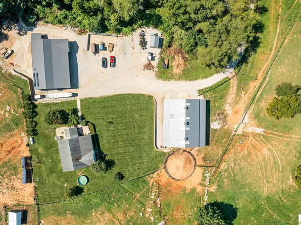 6876 Raider Hollow Rd, Munfordville, KY 42765
