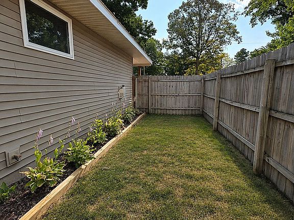 5th image of 1655 S Camp Ave