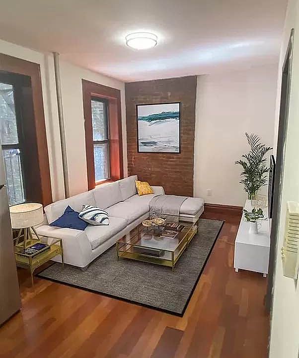 1st image of 1261 Park Ave APT 7