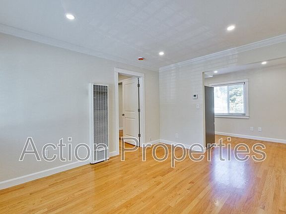 4th image of 366 & 372 Camille Ct #372-2