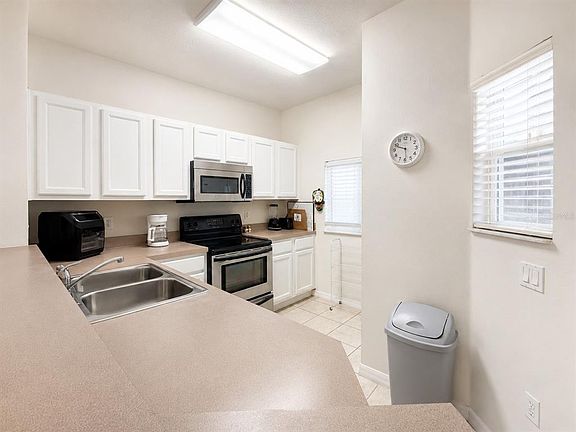4th image of 4558 Ada Ln