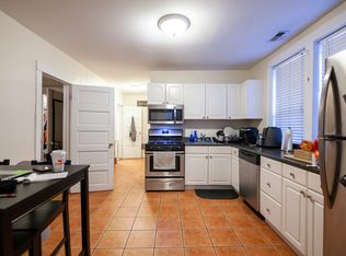 2437 N Seminary Ave #1, Chicago, IL 60614