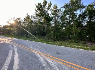 2 Leonardo Ln #J, Defuniak Springs, FL 32433