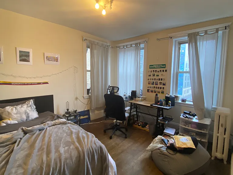 40 Symphony Rd #8 — Photo 3