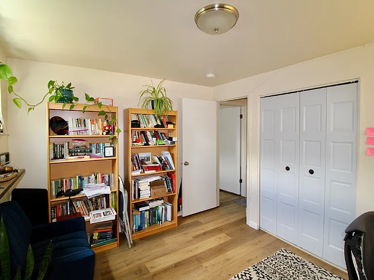 1405 Abilene Dr — Photo 13