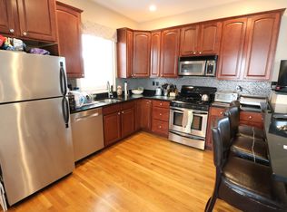 1 Colebrook St #1V, Boston, MA 02127