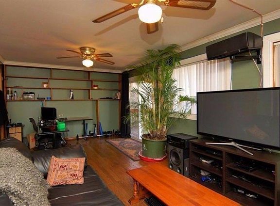 4th image of 4073 Clifton Ave
