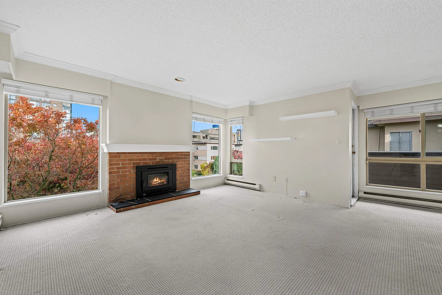 1260 W 10th Ave #306 photo 1