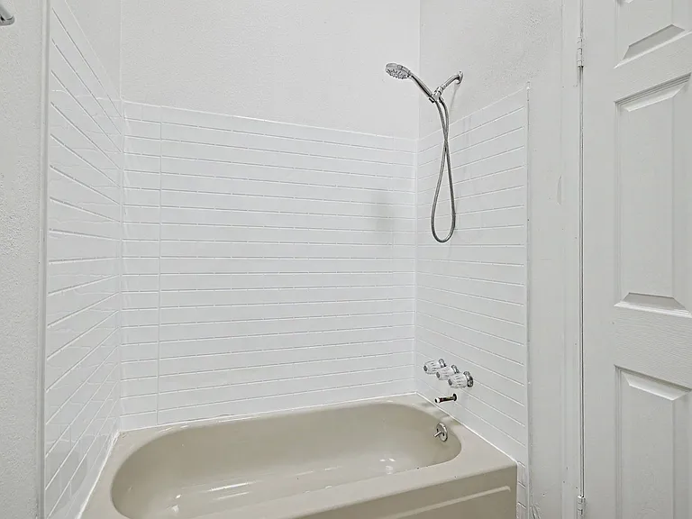 17385 E Rice Cir #D — Photo 19
