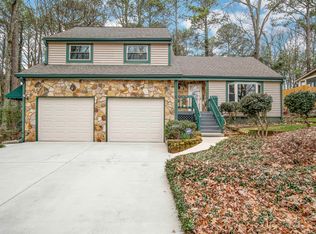 834 Huntington Way, Lilburn, GA 30047