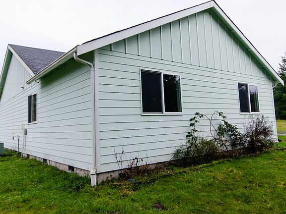 3rd image of 30709 12th Avenue Ct E