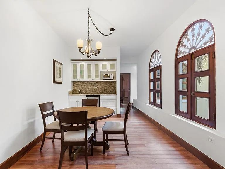 65 Calle San Francisco — Photo 20
