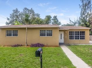2970 NW 165th St, Miami Gardens, FL 33054