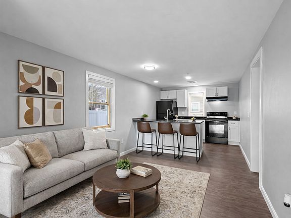 5th image of 3548 Lafayette Rd #101