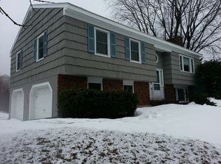 477 Birch St, Bangor, ME 04401