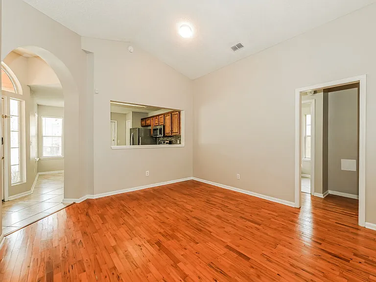 2877 Sutton Estates Cir N #2 — Photo 5