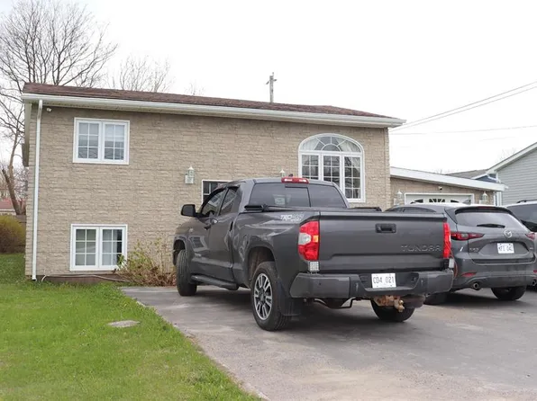 101 Queen Street, Stephenville, NL A2N2N1