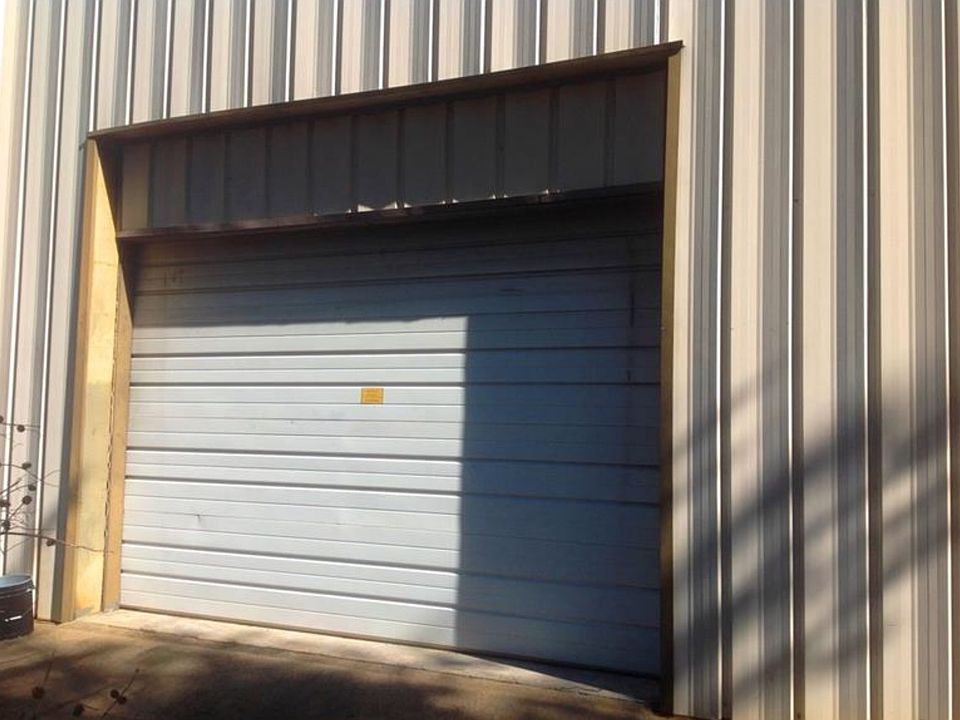 2nd image of 4071 Wash Lee Ct SW