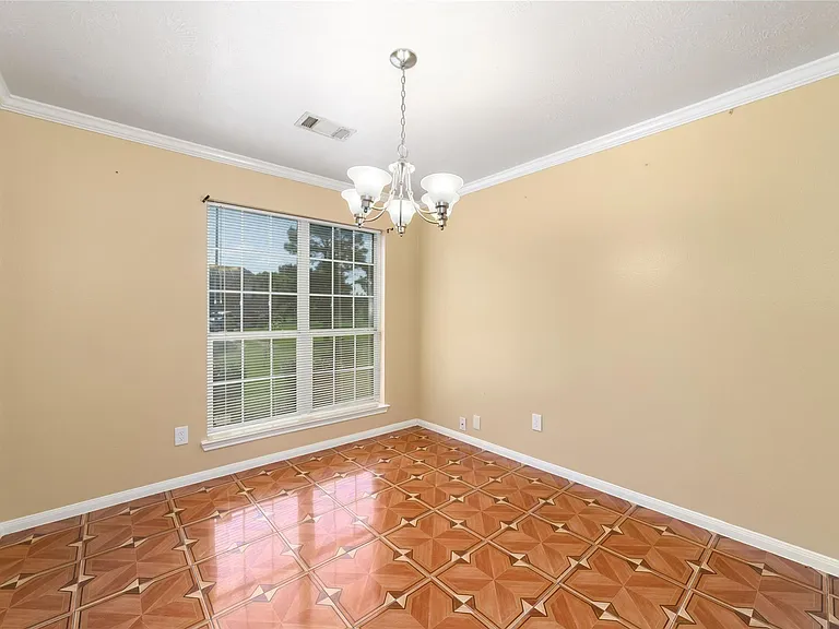 8207 Aliso Canyon Ln — Photo 4