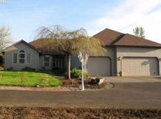 20450 SE Helzer Way, Damascus, OR 97089