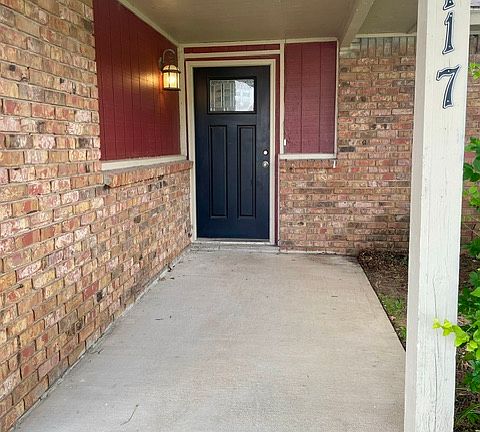 2nd image of 3117 S 137th Ave E