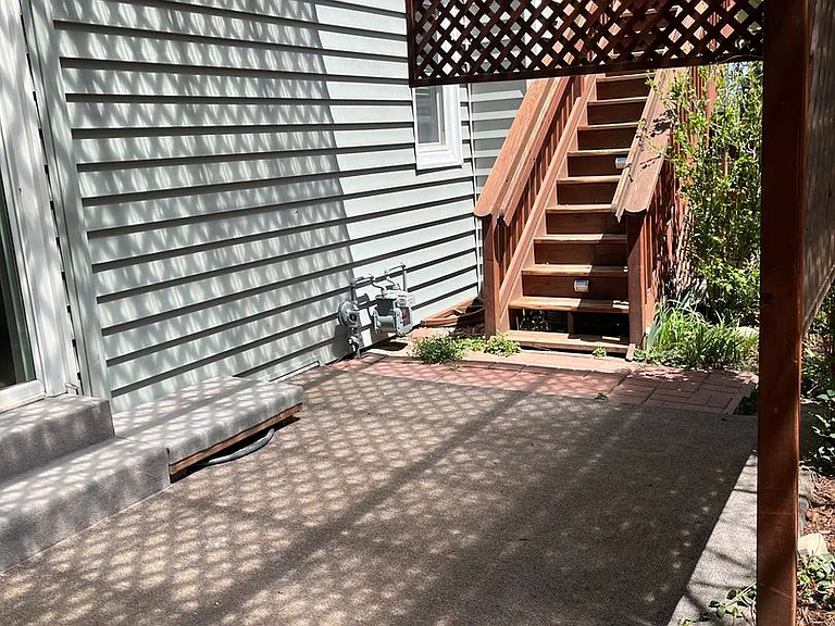 332 S Carr Ave W — Photo 13