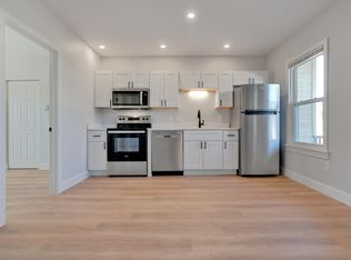 2 Harrison Ave APT 102, Biddeford, ME 04005