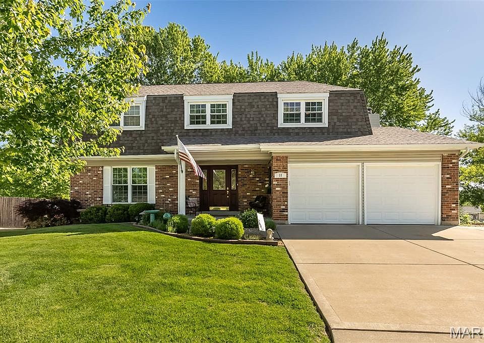 1st image of 11 Spencer Valley Dr