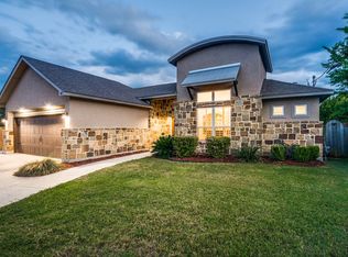 107 Cedar St, Boerne, TX 78006