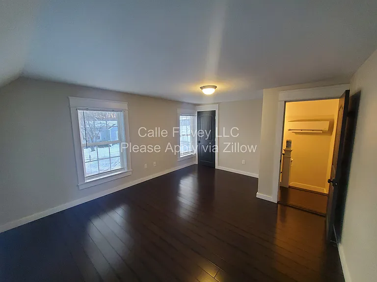 43 Vine St — Photo 21