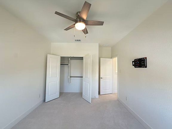 3rd image of 7043 Lathrop Ln