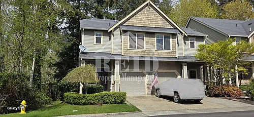 100 NE Miramar Cir Photo 1