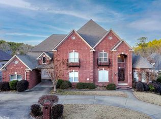 173 Courts Ln, Little Rock, AR 72223