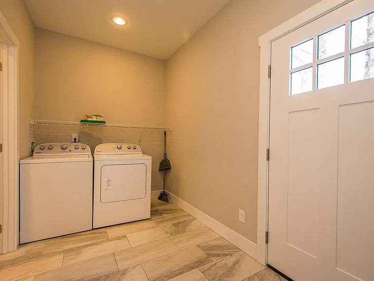 Laundry Room Cabinet