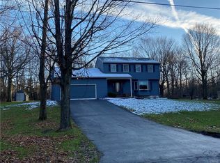 7721 Farley Ln, Manlius, NY 13104