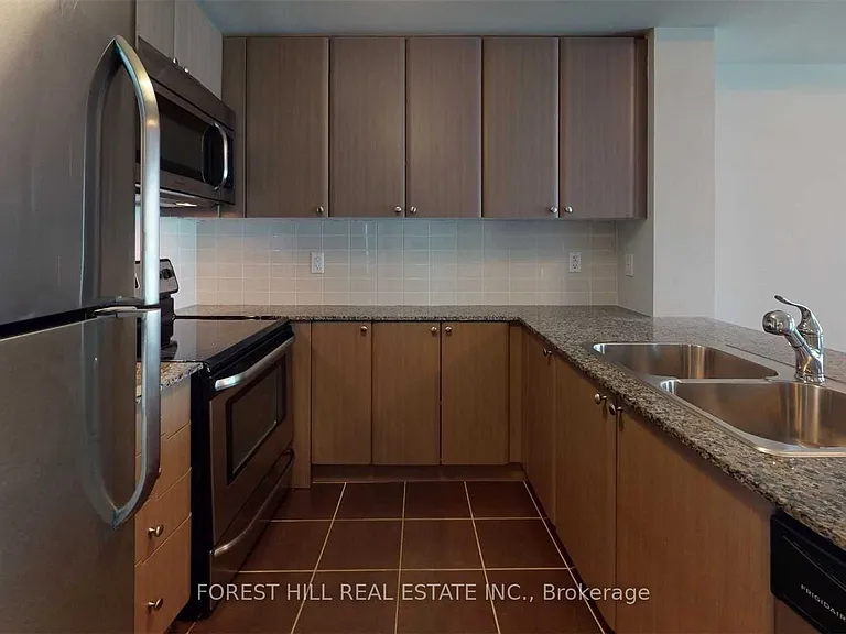 525 Wilson Ave #506 — Photo 3