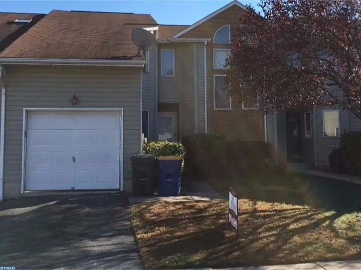 305 Chickory Way photo 1