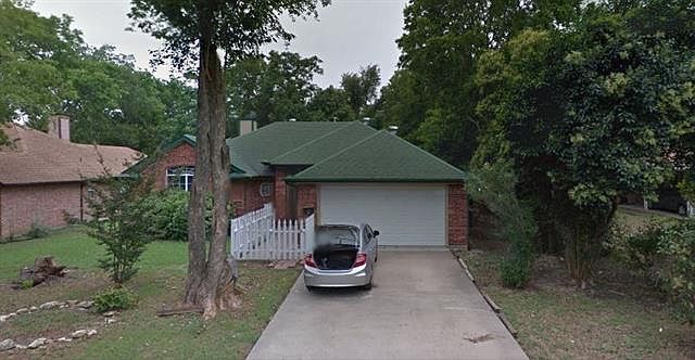 2nd image of 211 John Arden Dr