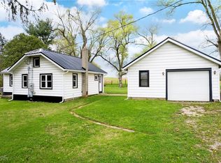 11192 Akron Rd, Marshallville, OH 44645