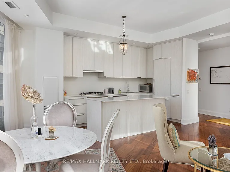 88 Davenport Rd #308 — Photo 11