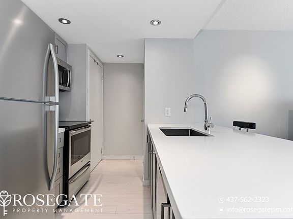 4th image of 208 Queens Quay W #1908