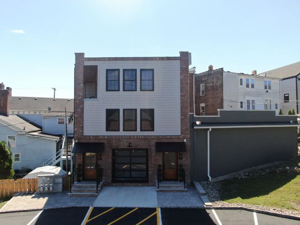 42 W Main St #B