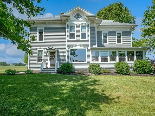 5672 State Route 602, New Washington, OH 44854