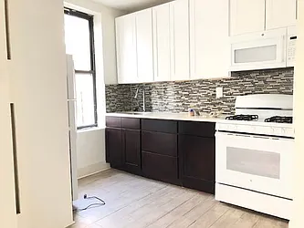 Rented by Lang Realty LLC