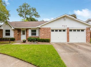 5718 De Milo Dr, Houston, TX 77092