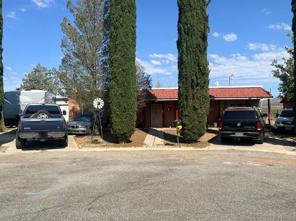 817 Ridgeview Pl, Huachuca City, AZ 85616