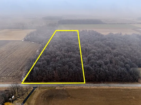 N Tower Rd, Chilton, WI 53014