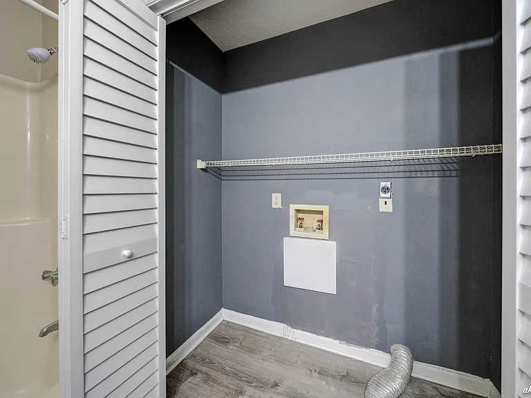 3722 Burnham Way — Photo 17