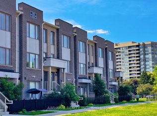 1525 Kingston Rd #403, Pickering, ON L1V 0E9