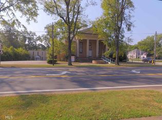 310 E 3rd St, Jackson, GA 30233